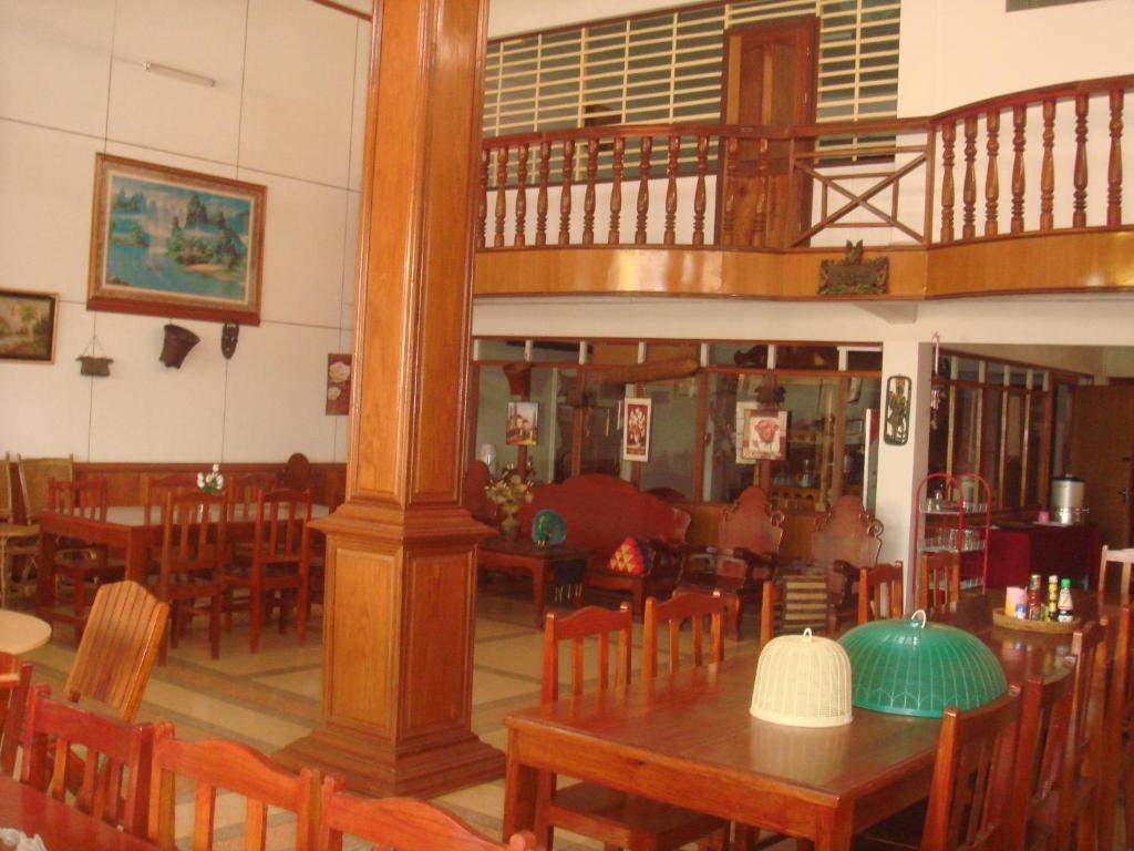 Champa Hotel Pakse Exterior foto