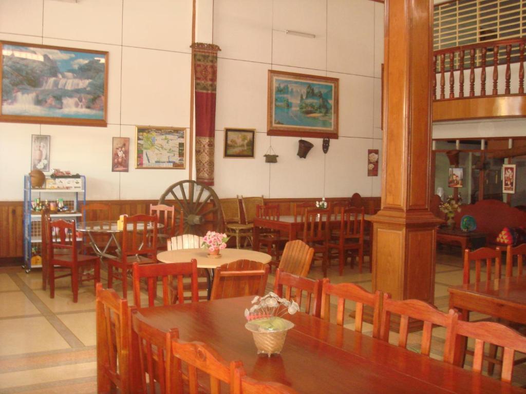 Champa Hotel Pakse Exterior foto